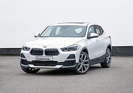 BMW X2 xDrive25e Head-Up Navi+ PanoDach DAB