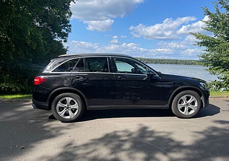 Mercedes-Benz GLC 220 d 4MATIC Autom. -