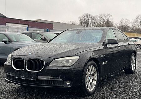 BMW 750i HEADUP NAVI LEDER STANDH