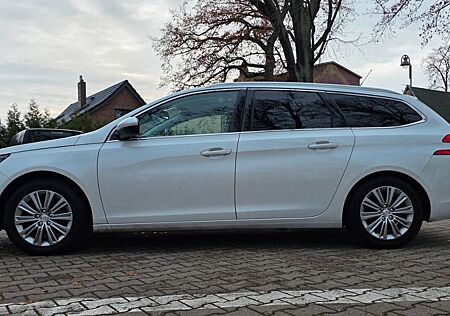 Peugeot 308 BlueHDi 130 EAT8 Allure SW Allure