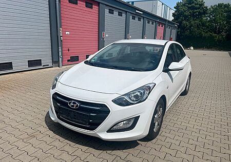 Hyundai i30 blue Classic