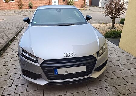 Audi TT Coupe 2.0 TFSI - 2x S Line