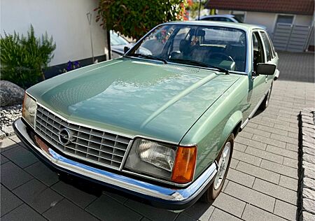 Opel Senator 2.8s 1. Hand Scheckheft Sammlerzustand