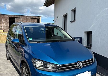 VW Touran Volkswagen 1.6 TDI SCR SOUND BMT SOUND