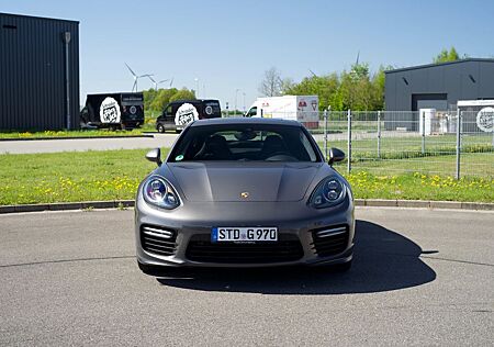 Porsche Panamera GTS | V8 4.8L