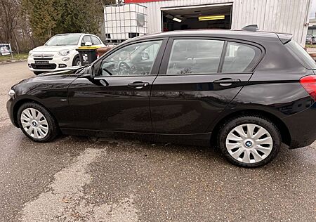 BMW 116d EfficientDynamics Edit. Sport Line Spor...