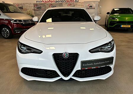 Alfa Romeo Giulia Veloce Q4*NAVI*LEDER*SHZ*R-KAMERA*