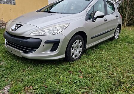 Peugeot 308 Filou 95 VTi Filou