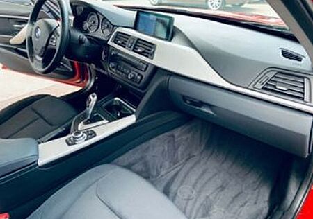 BMW 320d Touring Luxury Line Luxury Line
