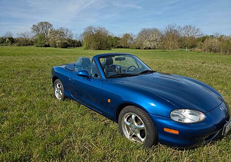 Mazda MX-5 NB 10th Anniversary -Roadster Ikone -