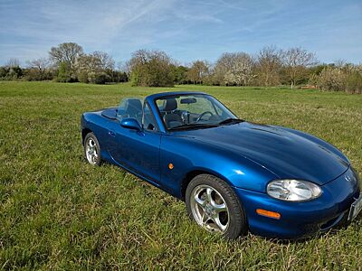Mazda MX-5 NB 10th Anniversary -Roadster Ikone -
