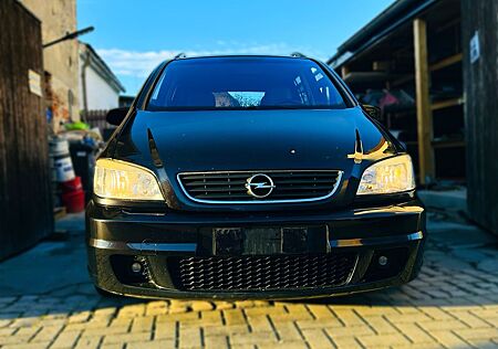 Opel Zafira 2.2 DTI Edition 7Sitzer