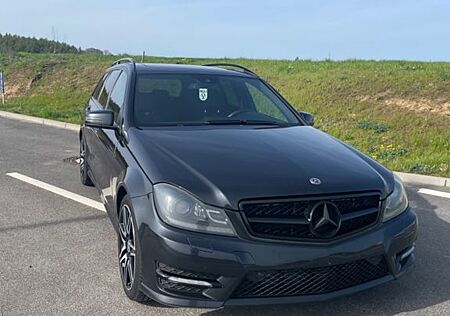 Mercedes-Benz C 250 CDI AMG Line AVANTGARDE Autom.