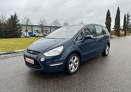 Ford S-Max Titanium