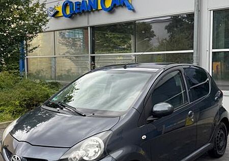 Toyota Aygo (X) Aygo (X) 1,0 -