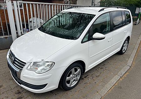 VW Touran Volkswagen 1.9 TDI DPF BlueMotion *TÜV 02/2026*