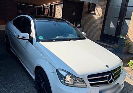 Mercedes-Benz C 180 BlueEFFICIENCY Coupé -