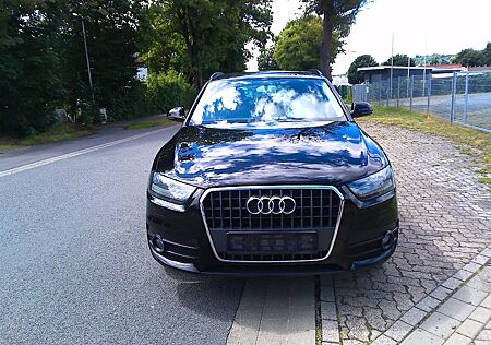 Audi Q3 2.0 TDI/S-HEFT+1.Hand+TOP!!!