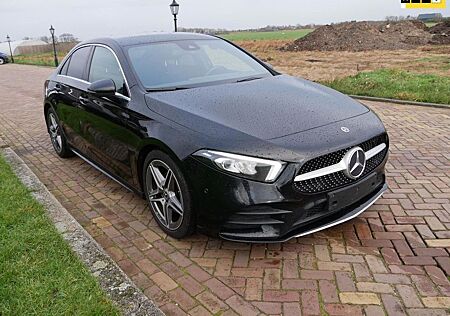 Mercedes-Benz A 180 gebraucht kaufen Mercedes-Benz A 180 d Launch Edition AMG line * 16899 NETTO *