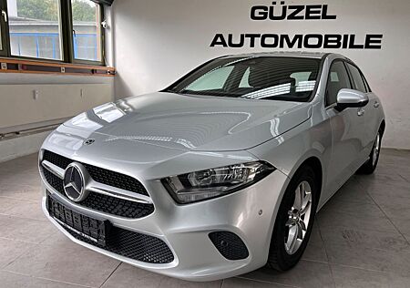 Mercedes-Benz A 180 STYLE/ALU/PTS/SHZ/NAVIGATION/SPUR