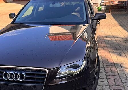 Audi A4 2.0 TFSI 132kW Attraction Avant Attraction