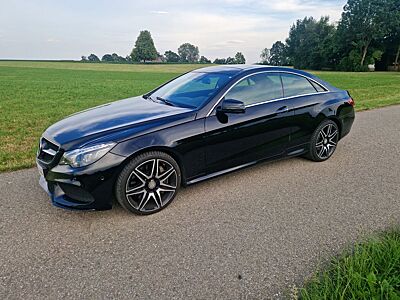 Mercedes-Benz E500 Coupé V8 AMG 408 PS Vollausstattung