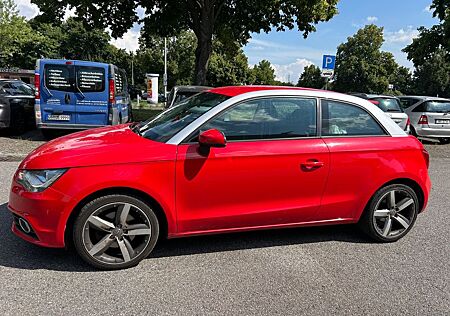 Audi A1 1.4 TFSI ambition*KLIMAAUTO*XENON*NAVI*EURO5*