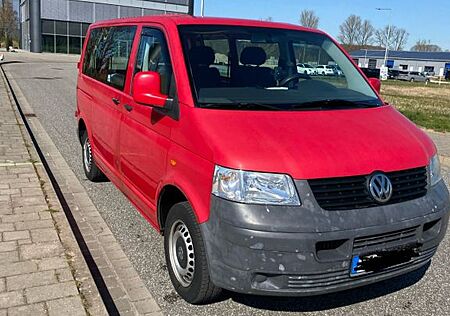 VW T5 Caravelle Volkswagen Bulli Camper Vanlife