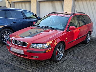 Volvo V5Volvo V40 Kombi 1.8 Facelift Unikat