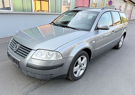 VW Passat Variant Volkswagen Basis