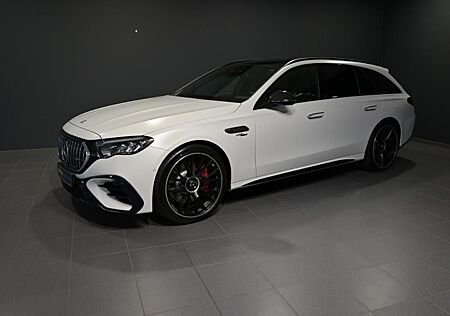Mercedes-Benz E 53 AMG Hybrid 4M+ PREMIUM PLUS/360'/PANO/AHK