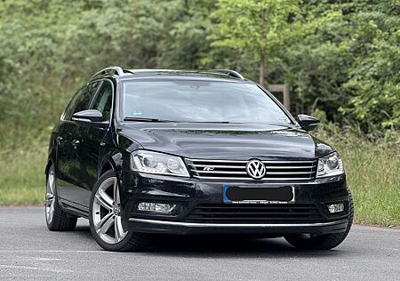 VW Passat Variant Volkswagen 2.0 TDI DSG 130kW R-Line BMT ...
