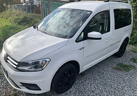 VW Caddy Volkswagen Highline BMT 4x4 5-Sit. NAVI Tempo.PDC