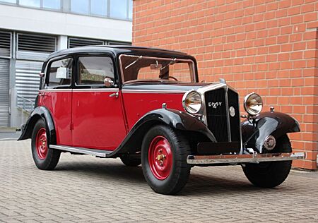 Citroën Mathis EMY4S Dynamic, viertürige Limousine