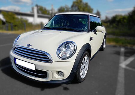 Mini Cooper D R56 | Beige | Winter-/ Sommerreifen