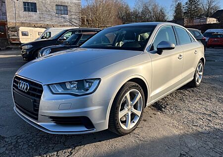 Audi A3 1.8TFSI Limousine ambiente*AUTOMATIK*180PS*