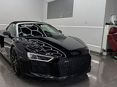 Audi R8 V10 plus S tronic quattro Spyder CARBON CERAM