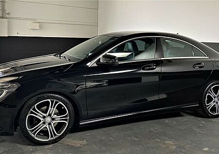Mercedes-Benz CLA 180 Urban Urban