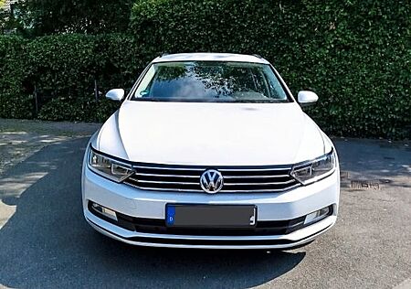 VW Passat Variant Volkswagen 1.4 TSI BMT Trendline Variant...