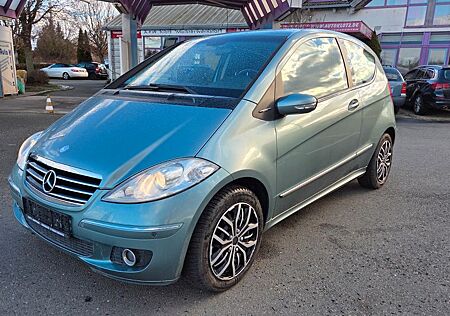 Mercedes-Benz A 150 Service & TÜV NEU