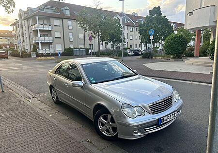 Mercedes-Benz C 200 CDI ELEGANCE Automatik TÜV bis 2027