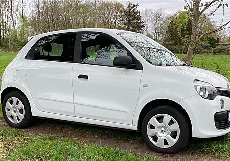 Renault Twingo EZ 11/2015 TÜV 05/27 1. Hand