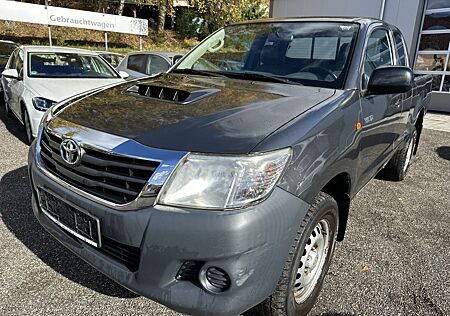 Toyota Hilux 4x4 Extra Cab EXPORT