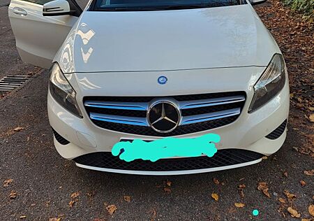 Mercedes-Benz A 200 gebraucht kaufen Mercedes-Benz A 200 CDI 4MATIC DCT -
