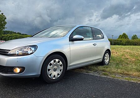 VW Golf Volkswagen 1.4 Trendline*1 Hand* *TÜV NEU* *Scheckheft