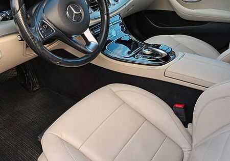 Mercedes-Benz E 220 E 220D/AMG/AHK/HUD/PANO/WIDE/BURM/MEMOR/