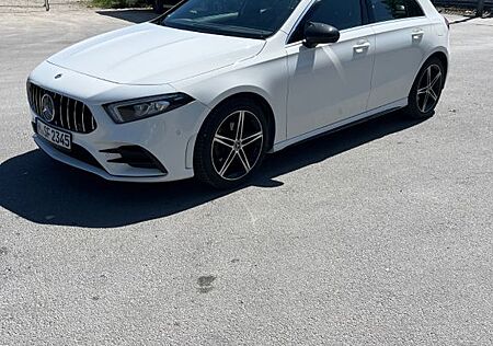 Mercedes-Benz A 180 - progressive amg style