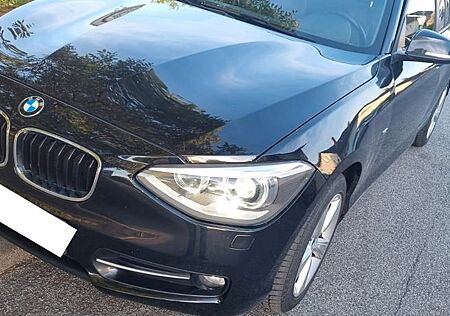 BMW 118d Sport Line Sport Line