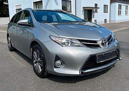 Toyota Auris Touring Sports Edition Navi Neu Tüv