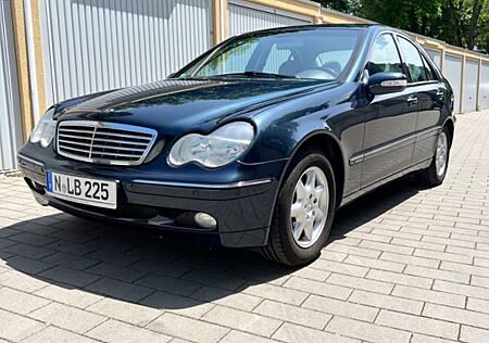 Mercedes-Benz C 200 Mercedes Kompressor Automatik | Top gepfle